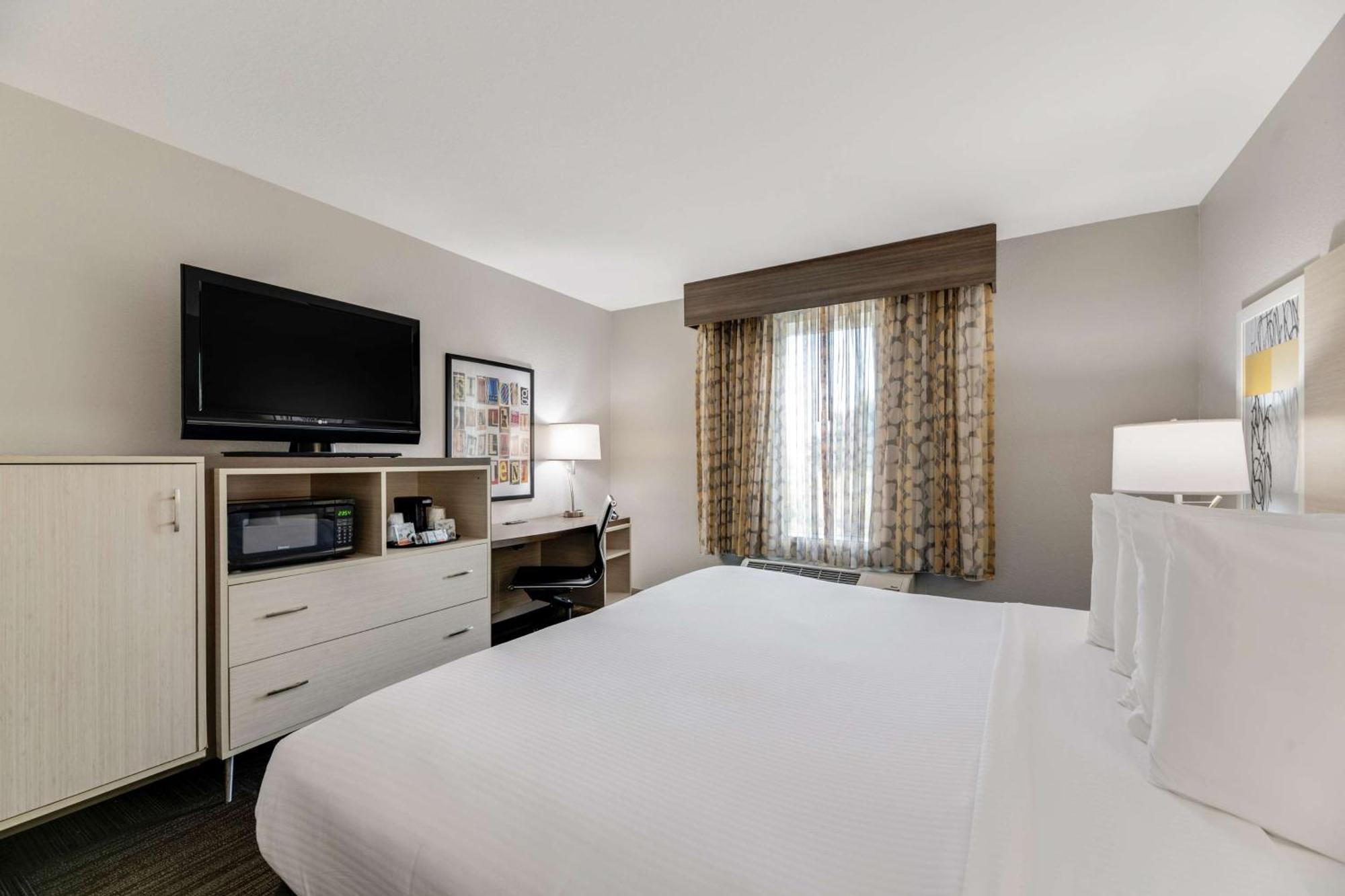 Best Western Auburndale Inn & Suites Exteriör bild