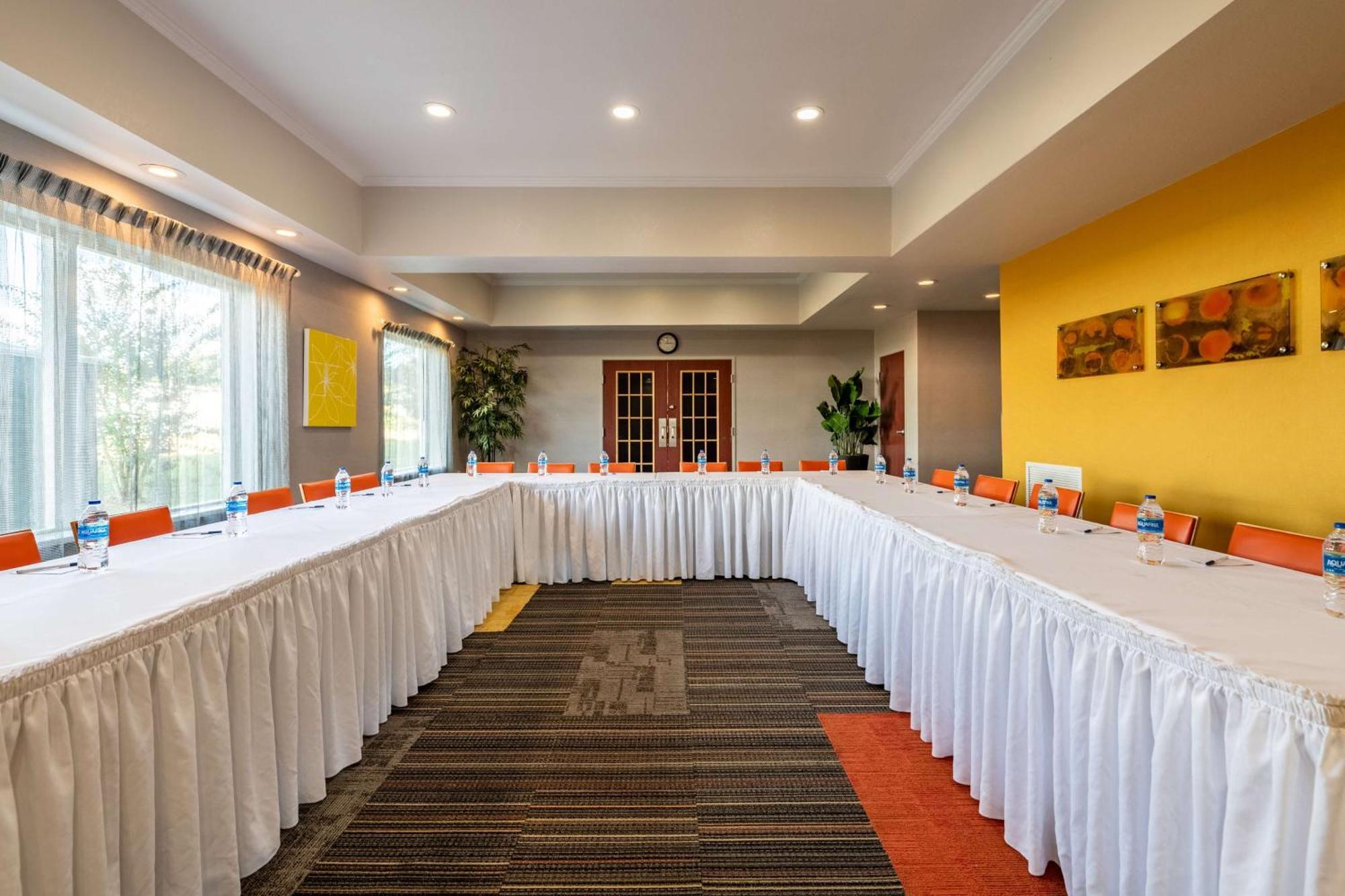 Best Western Auburndale Inn & Suites Exteriör bild